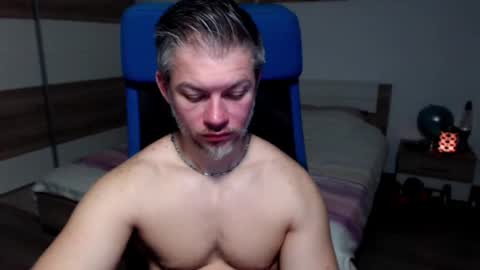 robbyshawz online show from February 2025 06:13:01 AM