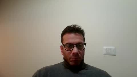 roberpierre_ho online show from February 2026 09:33:01 PM