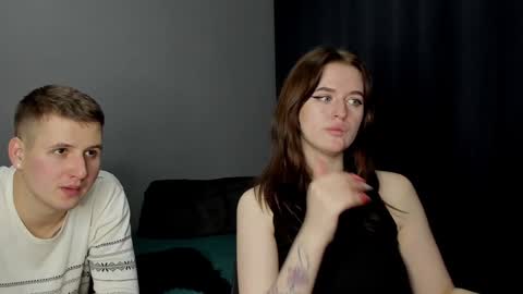 Snapshot of robert_lisa chatting on December 2024 12:34:01 PM Lisa and Robert i am online all days 900 am GMT3 online show from December 2024 12:34:01 PM