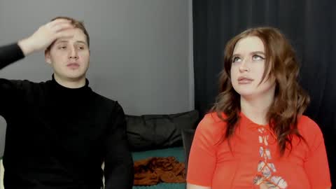 Snapshot of robert_lisa chatting on January 2025 04:47:01 AM Lisa and Robert i am online all days 900 am GMT3 online show from January 2025 04:47:01 AM