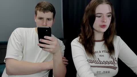 Snapshot of robert_lisa chatting on January 2025 09:23:01 AM Lisa and Robert i am online all days 900 am GMT3 online show from January 2025 09:23:01 AM