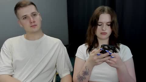 Snapshot of robert_lisa chatting on January 2025 02:58:01 PM Lisa and Robert i am online all days 900 am GMT3 online show from January 2025 02:58:01 PM