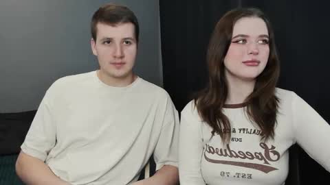 Snapshot of robert_lisa chatting on February 2025 03:21:02 AM Lisa and Robert i am online all days 900 am GMT3 online show from February 2025 03:21:02 AM