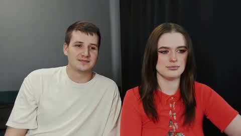 Snapshot of robert_lisa chatting on March 2025 09:22:01 AM Lisa and Robert i am online all days 900 am GMT3 online show from March 2025 09:22:01 AM