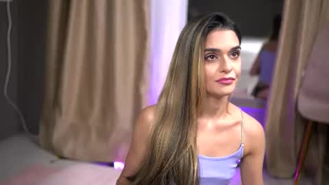 Roberta online show from November 2025 11:21:02 AM