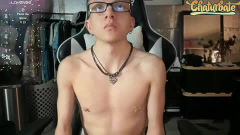 Robert Cici Jr. online show from October 2025 12:20:02 AM