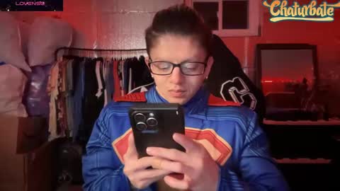 Snapshot of robertcicijr21 chatting on November 2025 03:01:02 AM Robert Cici Jr. online show from November 2025 03:01:02 AM