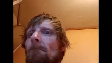 roberthaskins26 online show from May 2026 10:29:01 PM