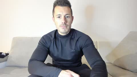 roberto4ever online show from January 2025 06:20:02 PM