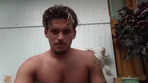 Roberto online show from July 2026 08:42:02 AM