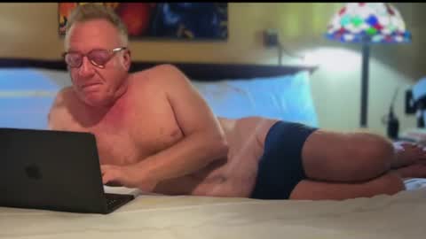 RobertTheRabbit online show from July 2026 07:37:02 PM