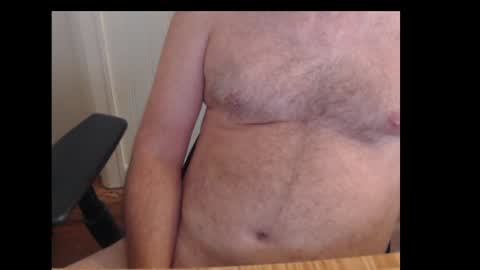 robidan6923 online show from December 2024 03:58:01 PM