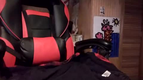 Robo Nuts online show from January 2025 07:49:01 PM