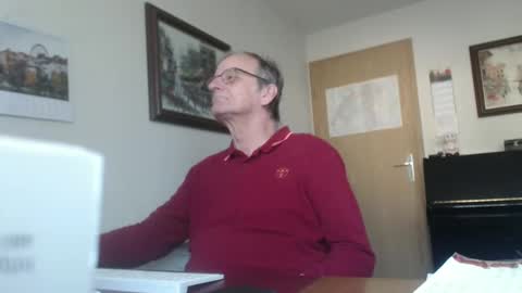 roboter0233 online show from October 2025 02:04:01 PM