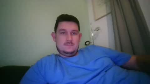 Robin online show from September 2025 08:43:02 PM