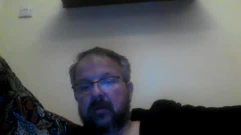 Snapshot of robxx32 chatting on December 2025 04:41:04 AM robxx32 online show from December 2025 04:41:04 AM