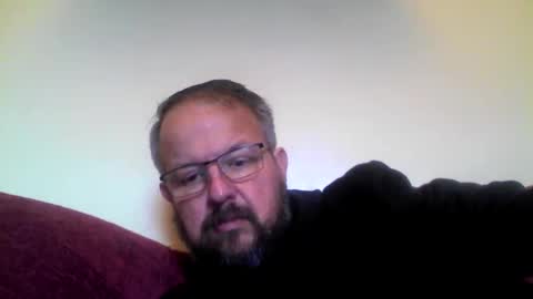Snapshot of robxx32 chatting on February 2026 02:46:02 PM robxx32 online show from February 2026 02:46:02 PM