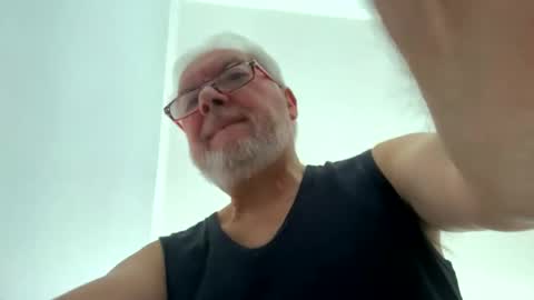 roby1057 online show from February 2025 11:15:01 AM