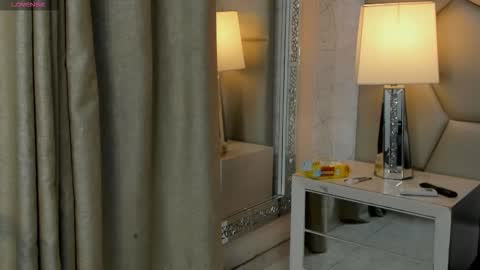 rocco_santos online show from October 2025 01:07:02 AM