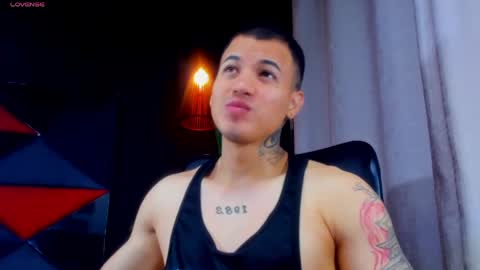 rocco_santos online show from May 2026 05:40:02 PM