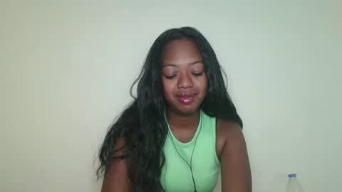 rochellinah online show from April 2026 10:09:02 AM
