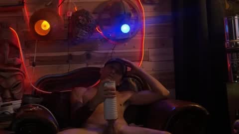 Snapshot of rockemx chatting on November 2025 09:52:01 AM rockemx online show from November 2025 09:52:01 AM