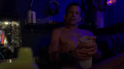 Snapshot of rockemx chatting on February 2026 03:33:02 AM rockemx online show from February 2026 03:33:02 AM