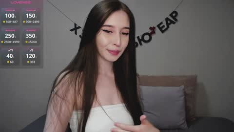 Snapshot of rocketsgirl chatting on January 2025 05:48:01 AM rocketsgirl online show from January 2025 05:48:01 AM