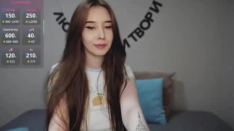 Snapshot of rocketsgirl chatting on November 2025 05:43:02 AM rocketsgirl online show from November 2025 05:43:02 AM