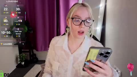 Snapshot of rockett_bunny chatting on May 2026 12:49:01 AM Rockett online show from May 2026 12:49:01 AM