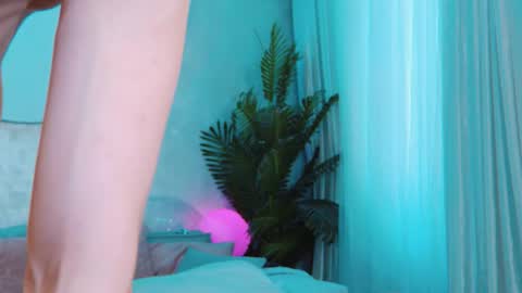 Lina and Den online show from September 2025 10:09:02 AM