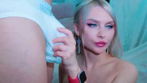 Lina and Den online show from June 2026 06:31:01 AM