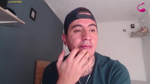 Snapshot of rocky_sex_lover chatting on February 2026 09:33:01 PM rocky_sex_lover online show from February 2026 09:33:01 PM