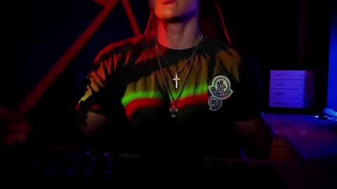 Snapshot of rodarri chatting on February 2025 09:38:02 PM MY NAME CAN SEE ALL MY CUM VIDEO BUY FAN SUB. online show from February 2025 09:38:02 PM