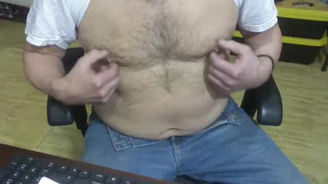 Snapshot of rodmanthick13 chatting on March 2026 04:51:02 AM George online show from March 2026 04:51:02 AM