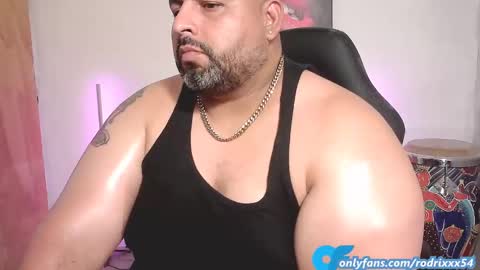 Snapshot of rodrixxx54 chatting on December 2024 02:31:02 AM rodrixxx54 online show from December 2024 02:31:02 AM