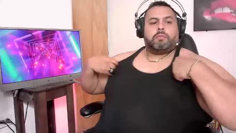 Snapshot of rodrixxx54 chatting on January 2025 03:22:01 AM rodrixxx54 online show from January 2025 03:22:01 AM