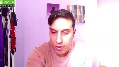 Thiago independent model online show from February 2026 07:03:02 PM