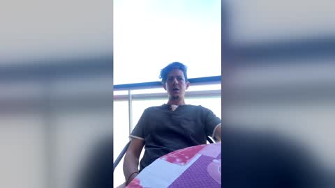 rogerbenid81 online show from May 2026 05:18:02 PM