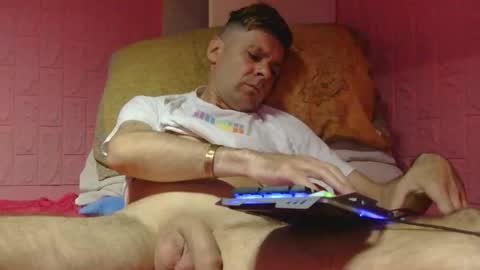 Snapshot of rogobeteilie chatting on April 2026 08:09:02 PM Banderas online show from April 2026 08:09:02 PM