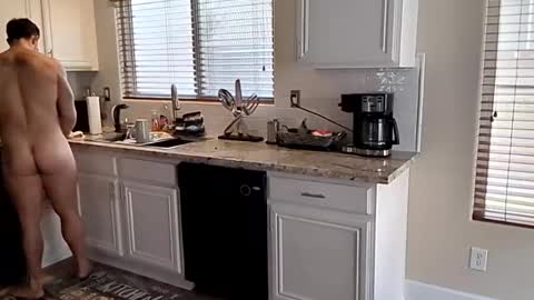 Snapshot of rokco_ chatting on November 2025 09:25:02 PM rokco_ online show from November 2025 09:25:02 PM