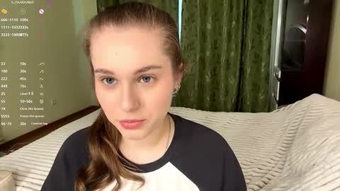 Snapshot of rolandaslatten chatting on February 2026 09:35:02 AM Mia online show from February 2026 09:35:02 AM