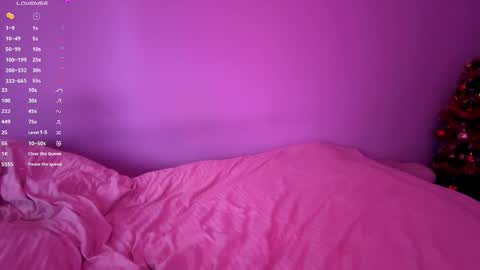 Snapshot of rolandaslatten chatting on February 2026 08:13:02 AM Mia online show from February 2026 08:13:02 AM