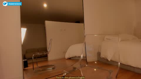Valery Roldans online show from July 2026 02:40:01 AM