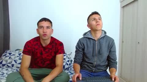 rolos_hot32 online show from February 2025 10:09:01 PM