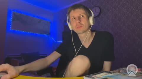 Snapshot of roma305991 chatting on January 2026 07:19:01 PM roma305991 online show from January 2026 07:19:01 PM