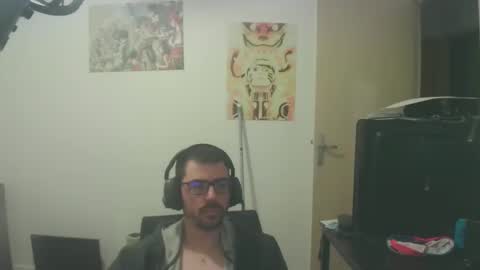 Snapshot of romainb72 chatting on March 2025 11:35:02 PM romainb72 online show from March 2025 11:35:02 PM