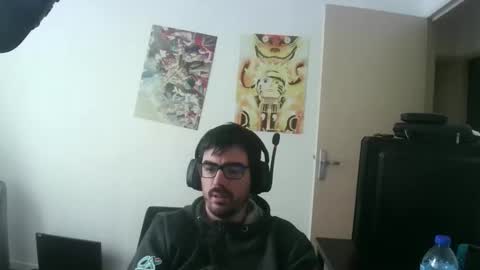 Snapshot of romainb72 chatting on November 2025 12:25:01 PM romainb72 online show from November 2025 12:25:01 PM