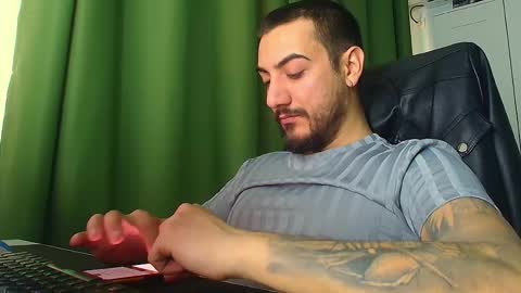 Snapshot of romaniamaster1 chatting on January 2026 06:41:02 AM romaniamaster1 online show from January 2026 06:41:02 AM