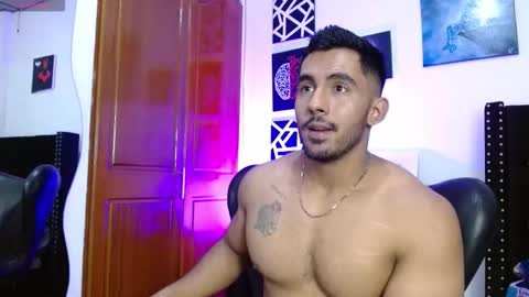 Roman online show from September 2025 10:35:02 PM